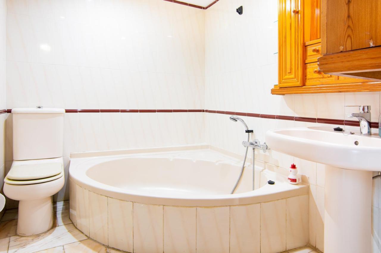 Casa Lola Centro De Nerja Villa Eksteriør billede